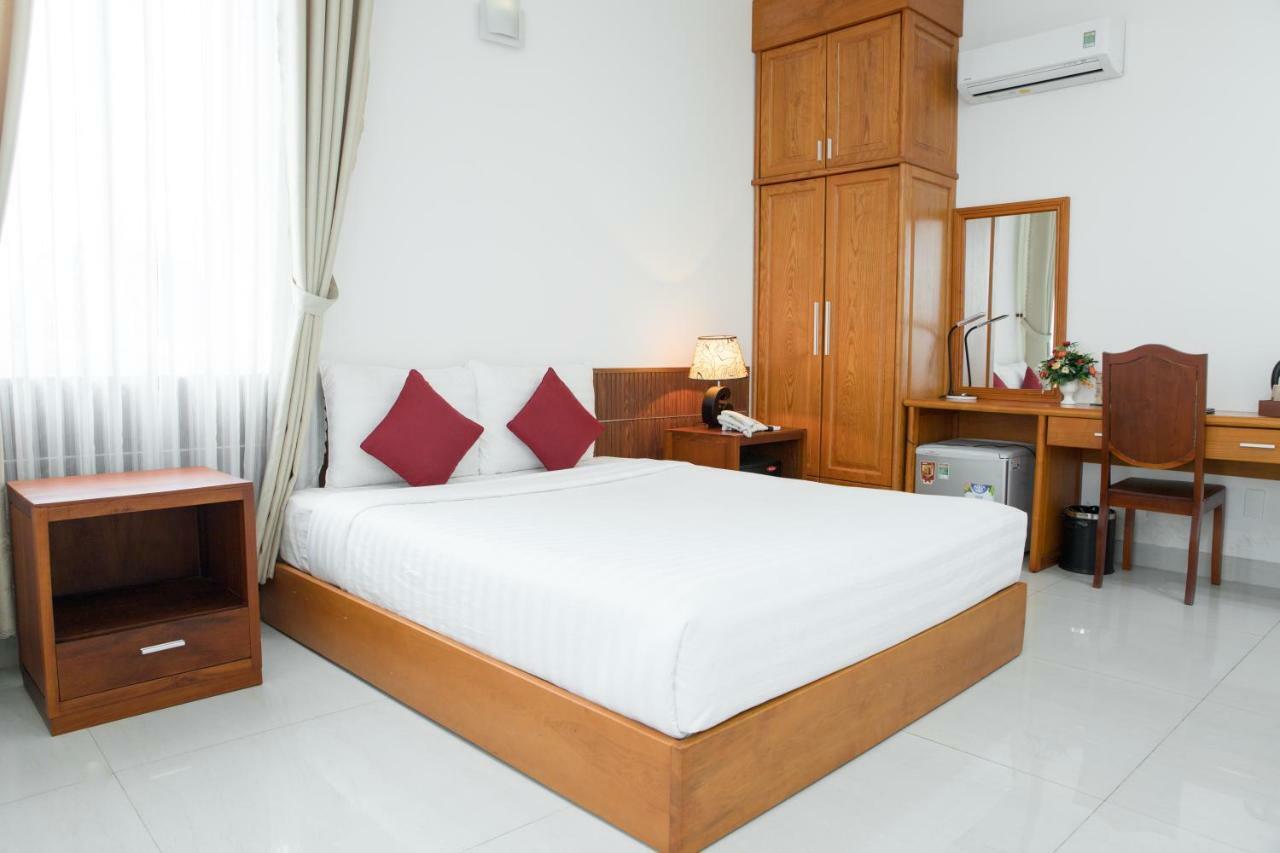 Hotel Hapyson Long Khanh Exterior foto